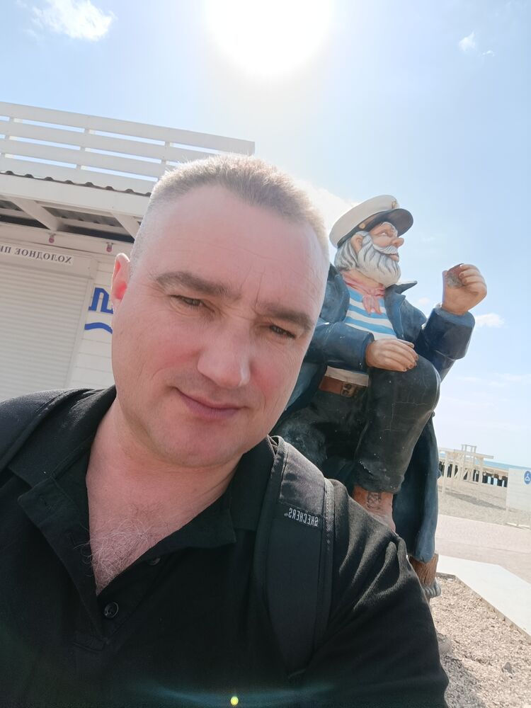  53581709  Oleg, 48 ,    