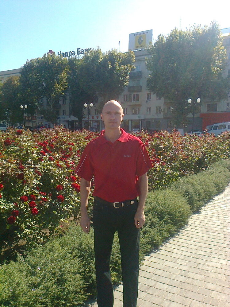  6378069  Viktor, 45 ,    