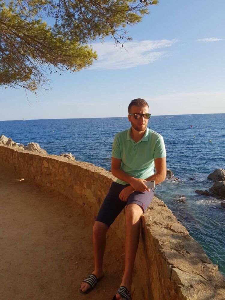  27515509  Alex, 35 ,    