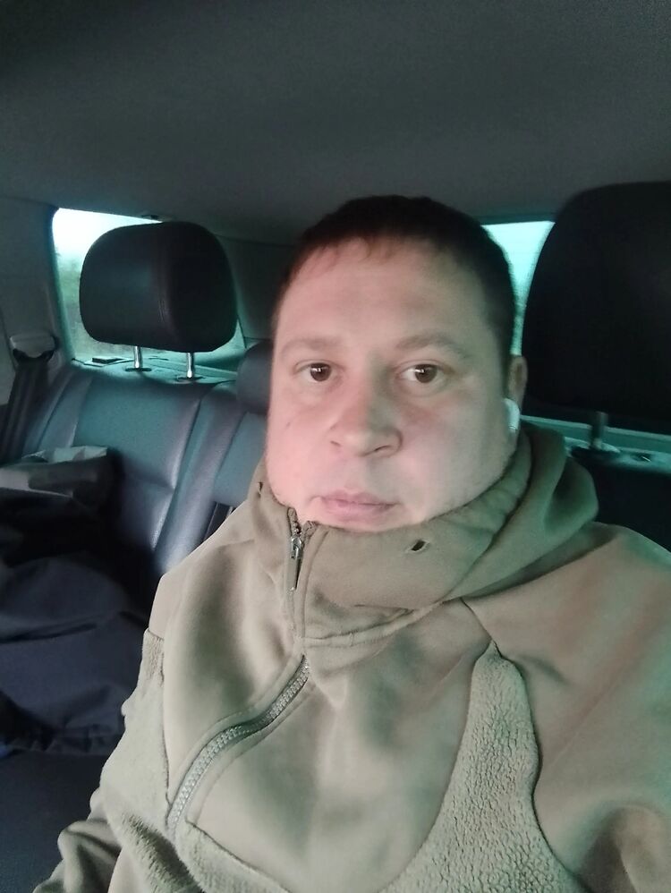  ,   Misha, 33 ,   ,   
