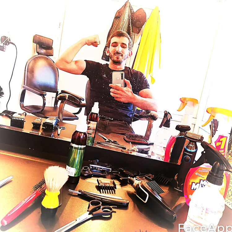  21306609  Ruslan, 31 ,    