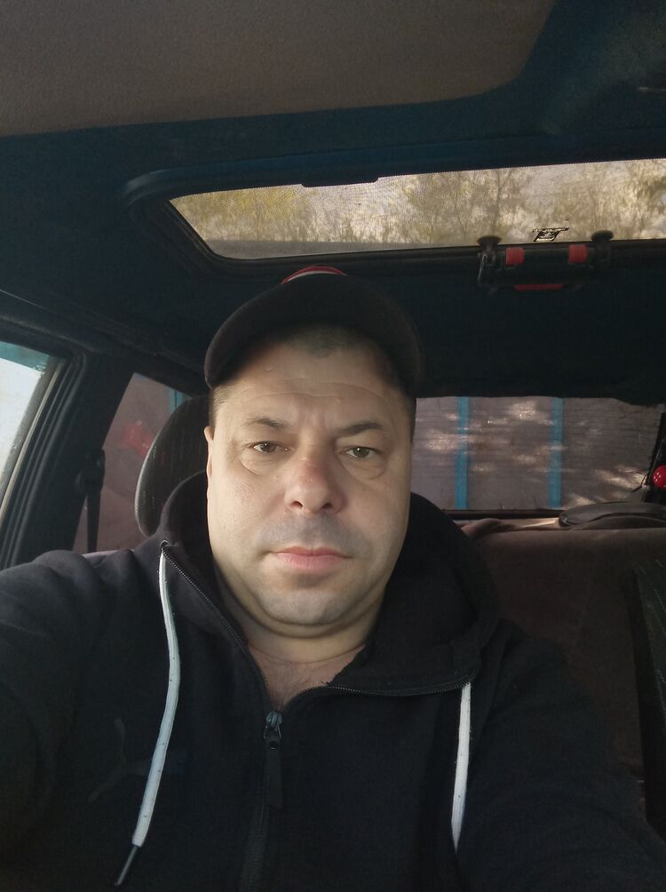  42611449  , 46 ,    