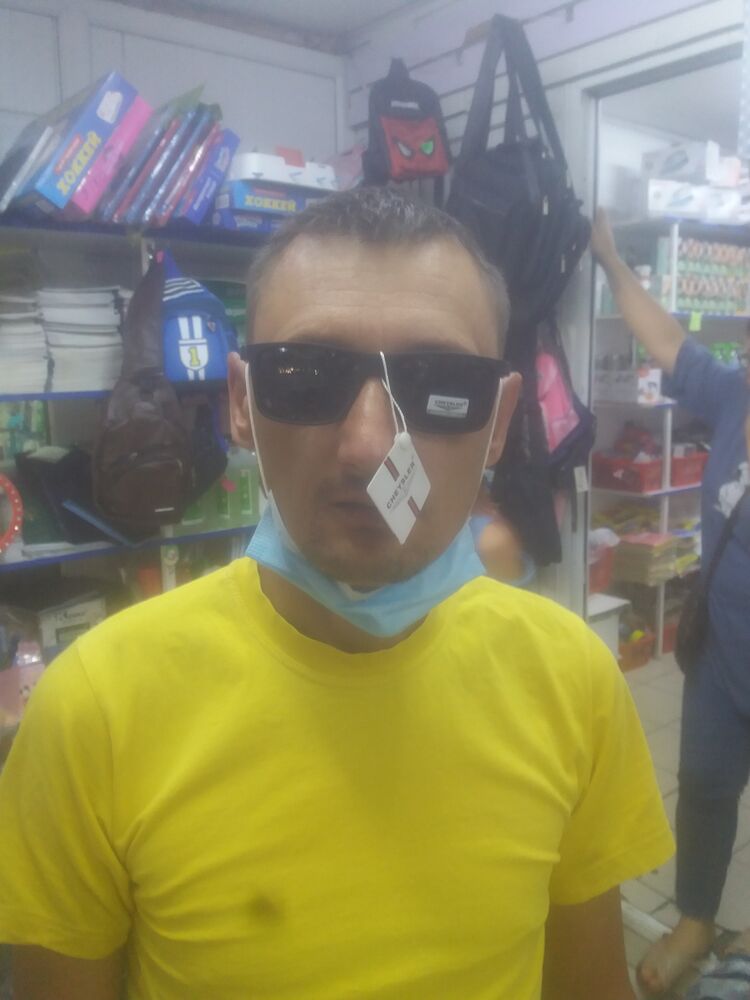  23895179  , 43 ,    
