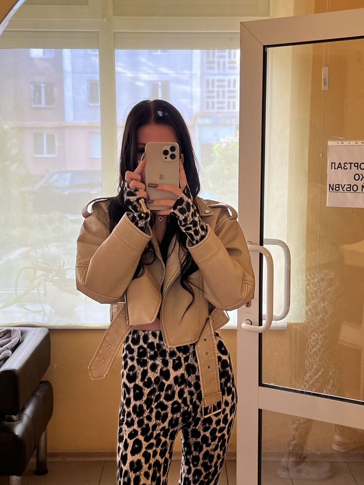  --,   , 19 ,   ,   