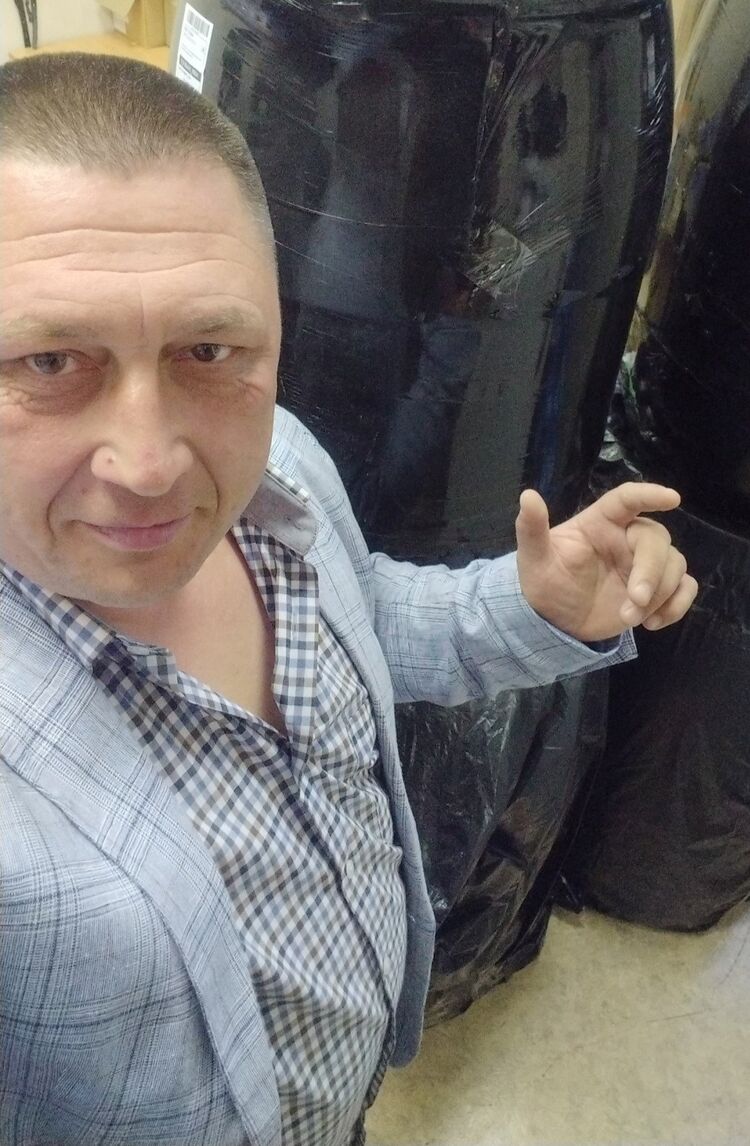  -,   Oleg, 49 ,  