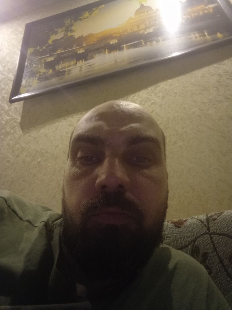  32561779  , 39 ,     