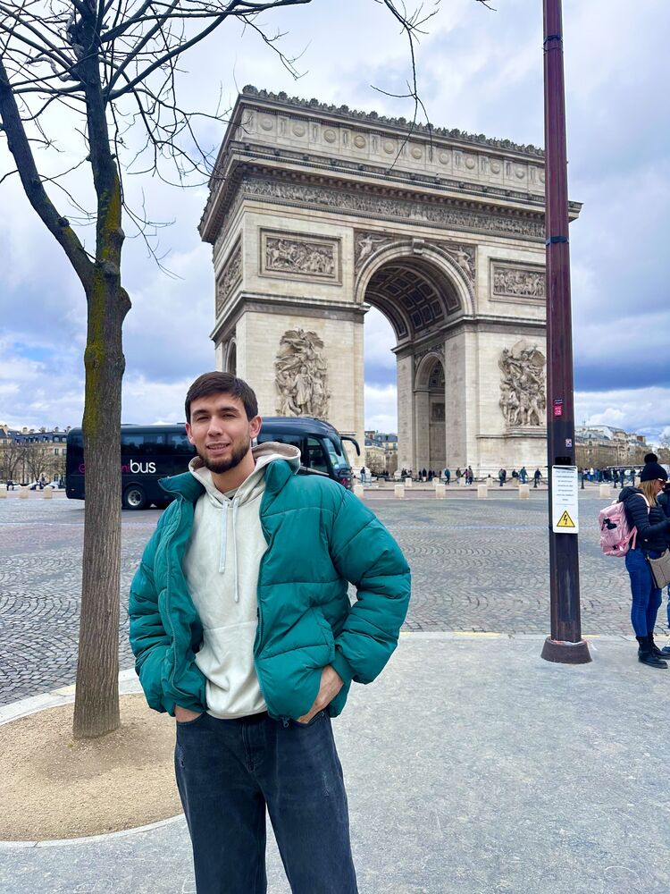  Dejvice,   Atosh, 26 ,   ,   