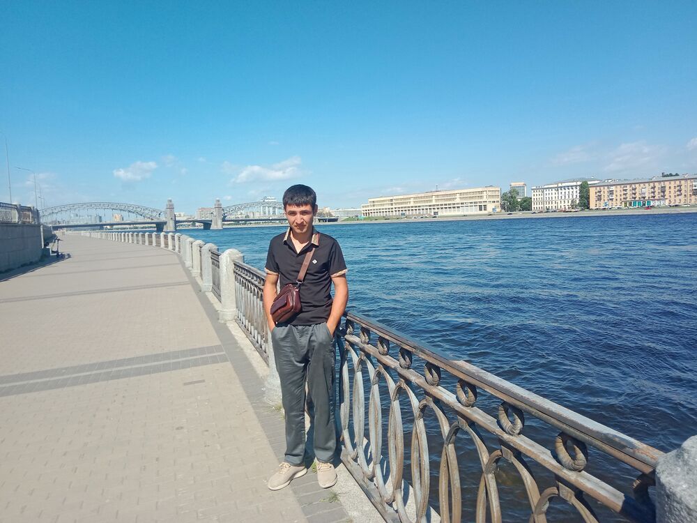  44271069  Xuligan, 22 ,    -