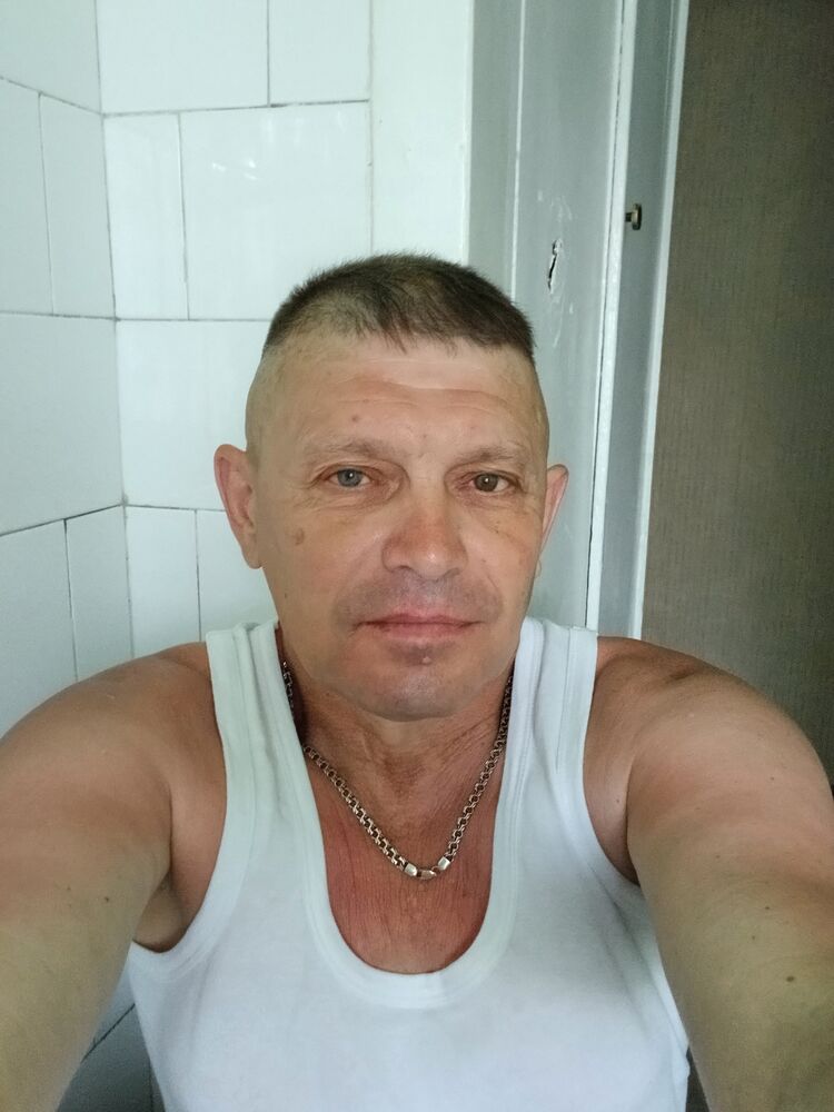 ,   Vladimir, 54 ,   , 