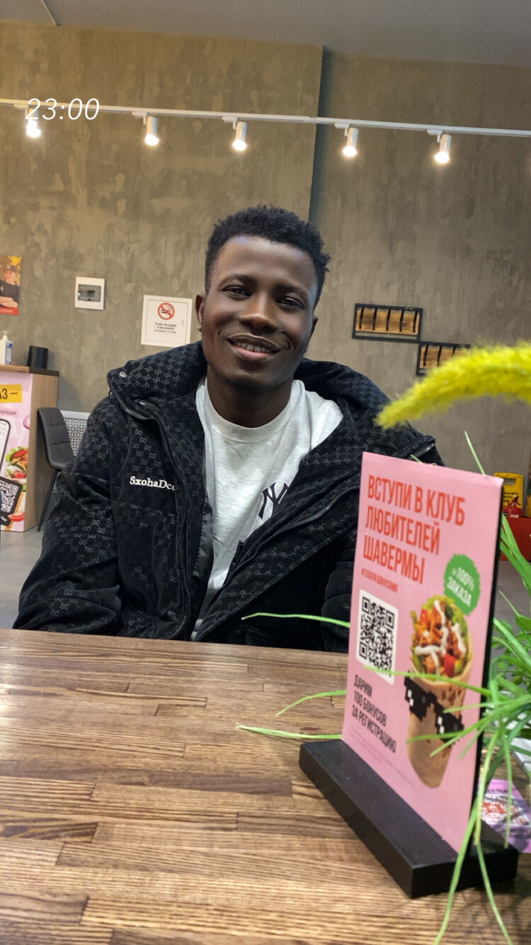  ,   Omar, 28 ,     , c 