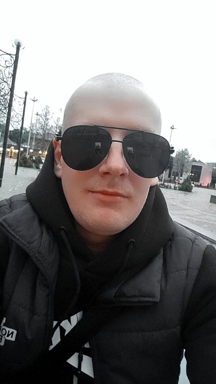  53744139  Oleg, 31 ,    