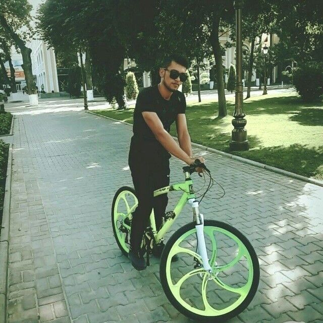  16097379  Humoyun, 31 ,    