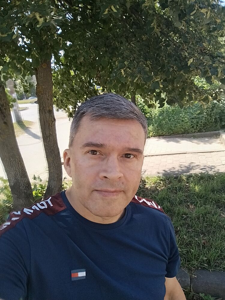 53296369  , 44 ,    