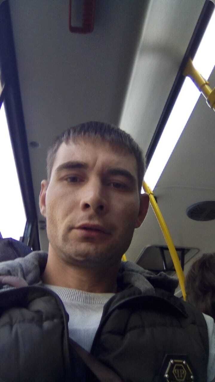  46946859  , 38 ,    