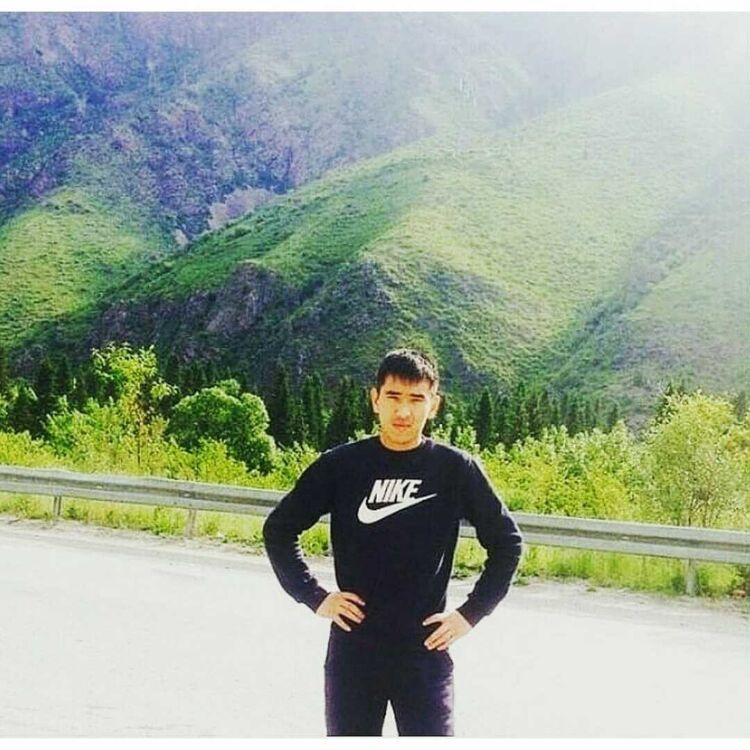 ���� 21585269 ������� Ais, 33 ����, ���� ���������� � �������