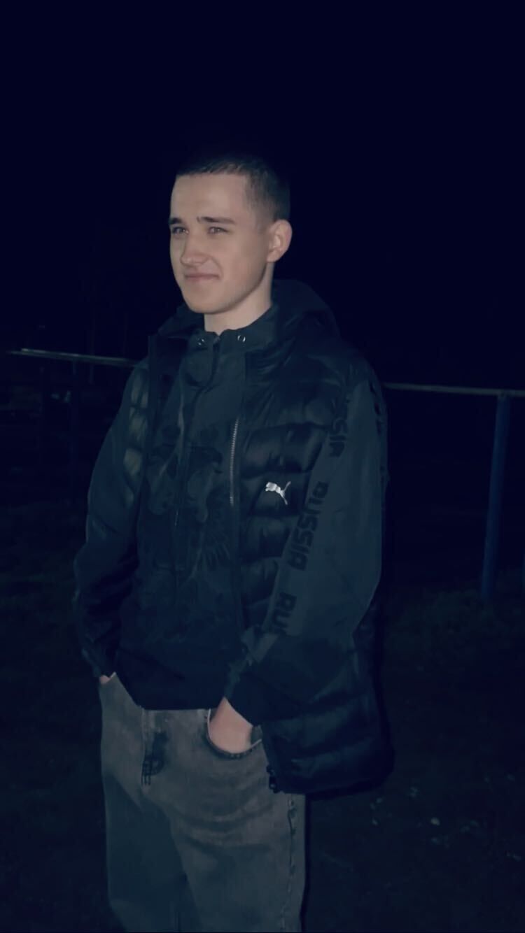  46074169  , 18 ,    