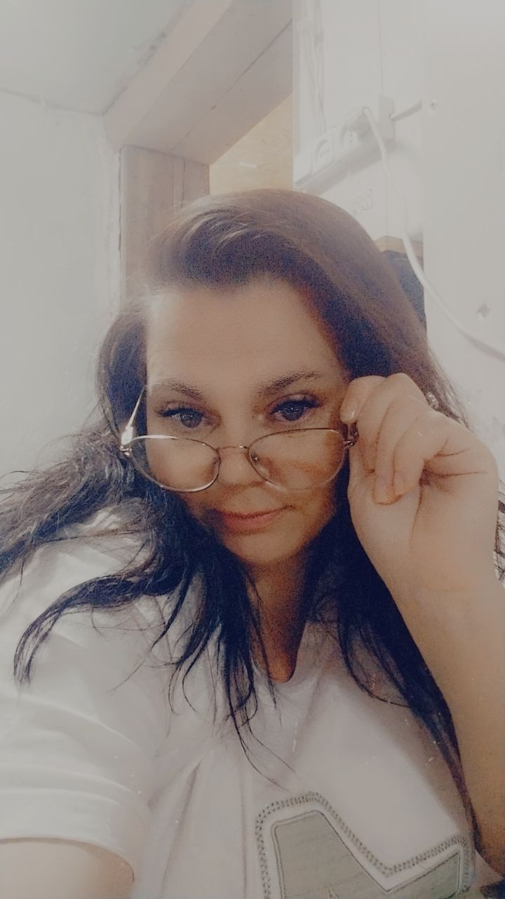  45367059  Eka, 40 ,    