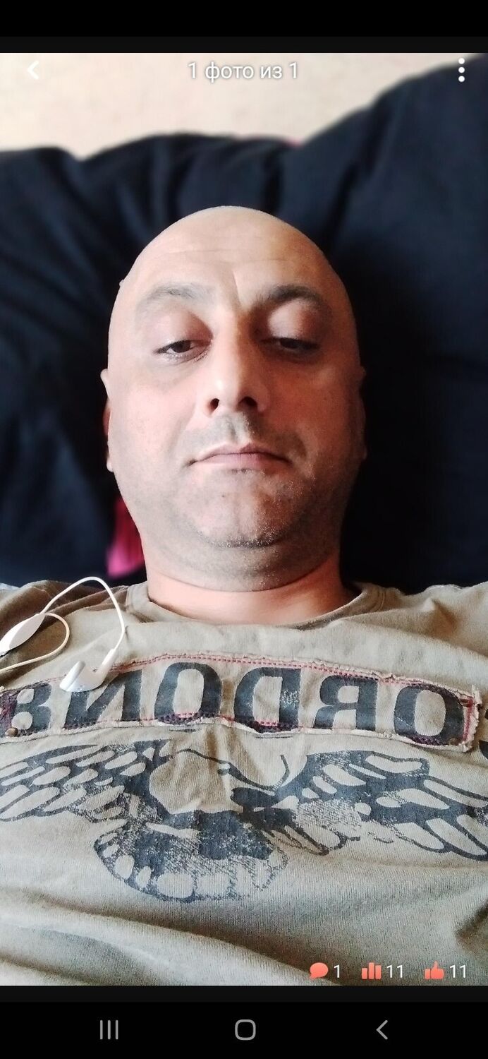  46303459  Miriani, 46 ,    