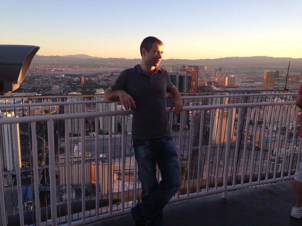  ,   Alek, 39 ,   