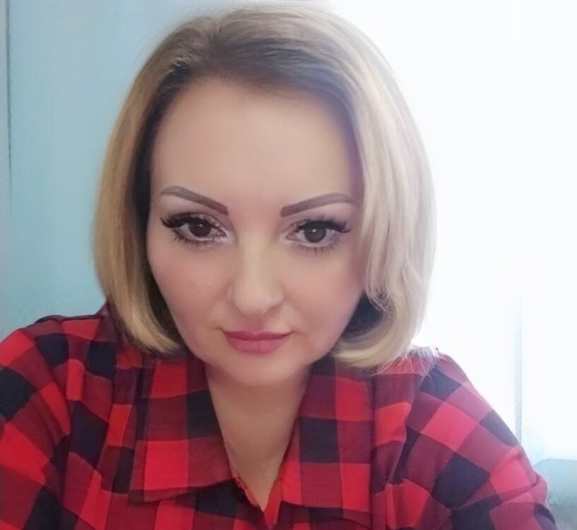  --,   , 43 ,     , c 