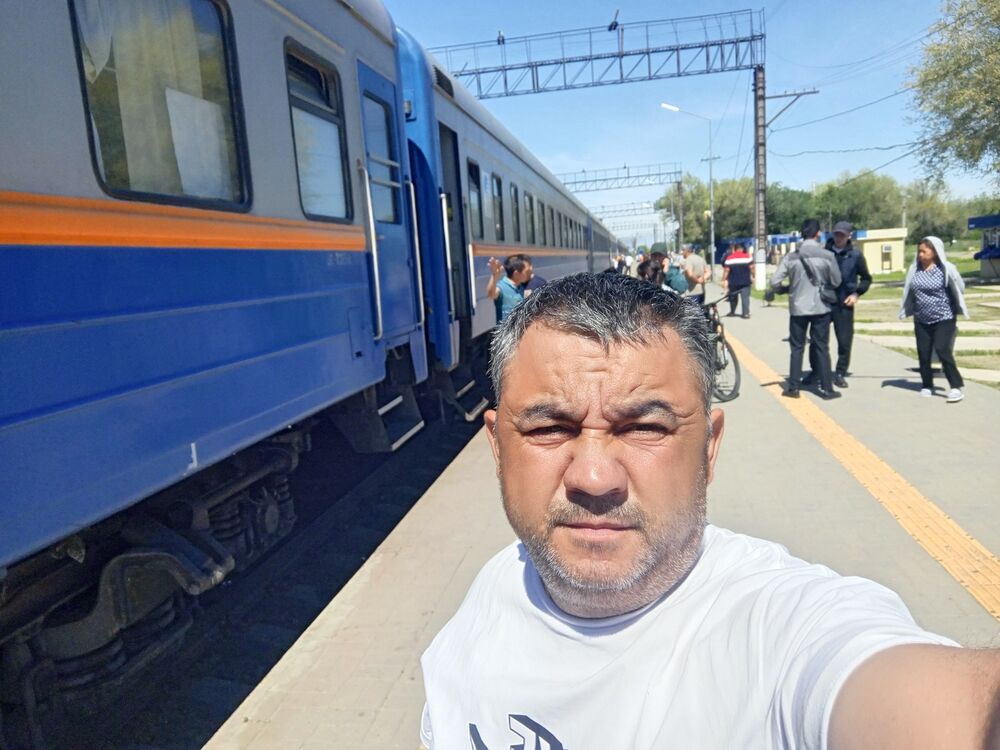  52094949  , 44 ,    
