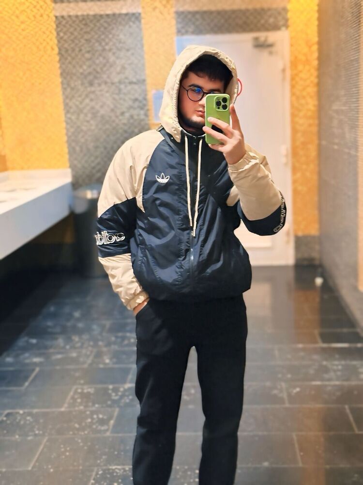  48326619  , 21 ,    