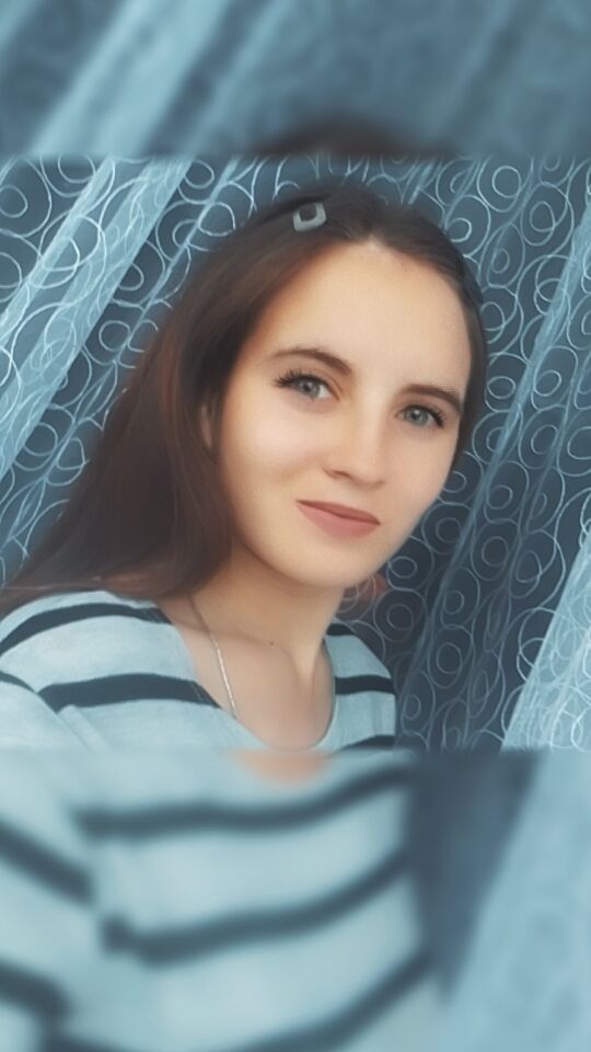  35366229  Viktoria, 23 ,    