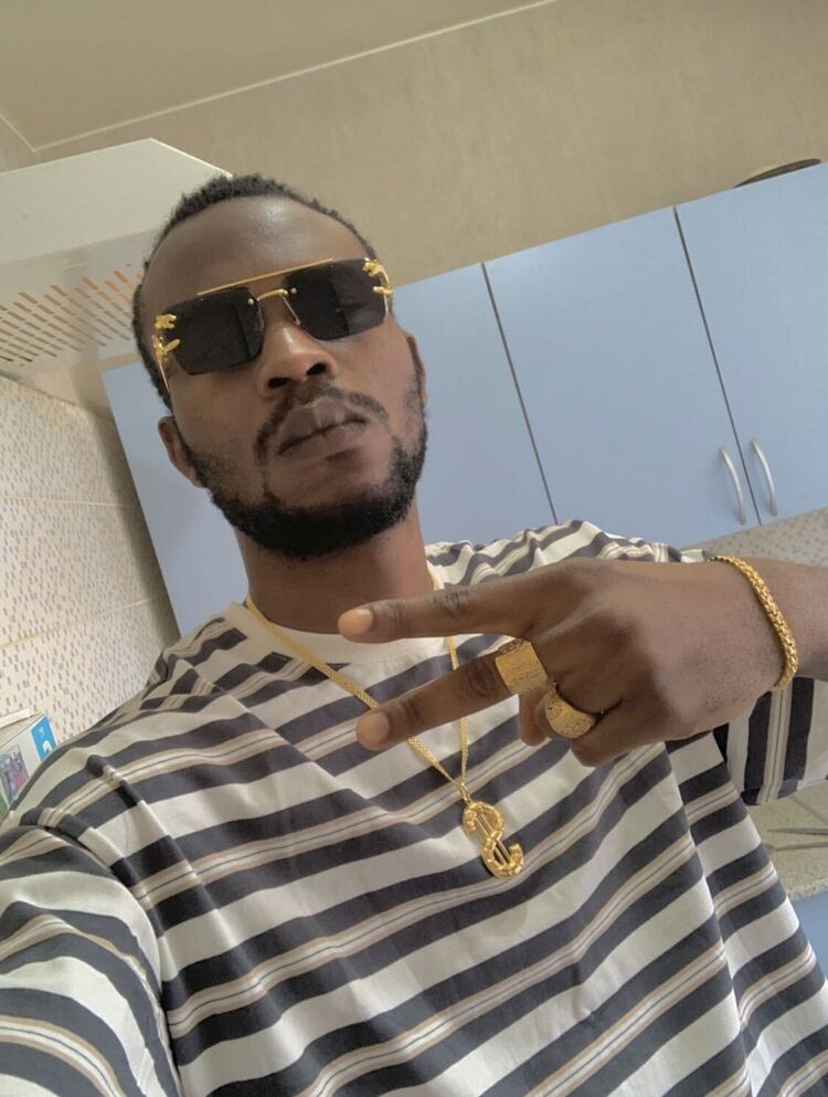  54744109  Stan, 33 ,    