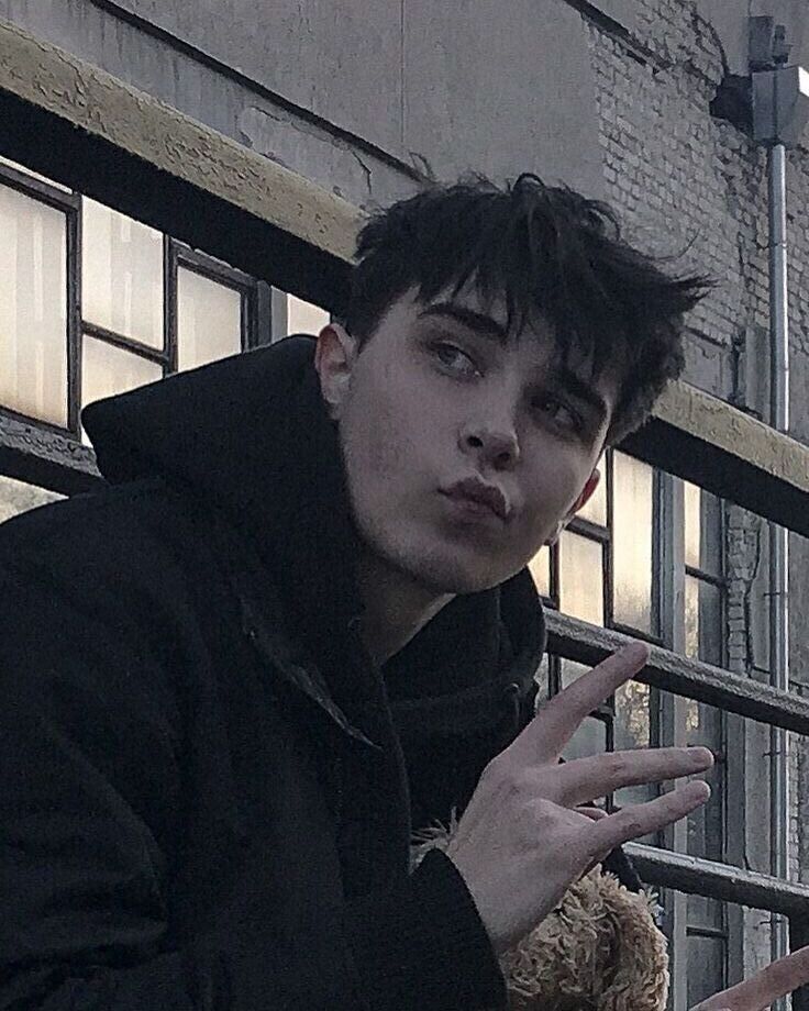  33840109  , 22 ,    