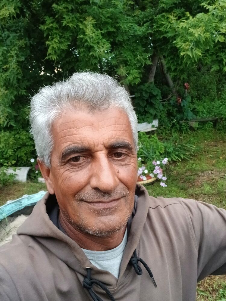  ,   He, 52 ,   ,   