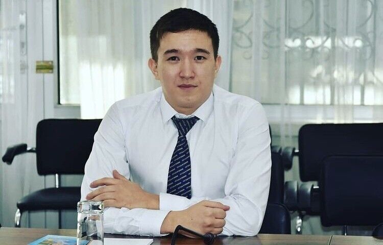 ���� 22001859 ������� Arman, 32 ����, ���� ���������� � ������