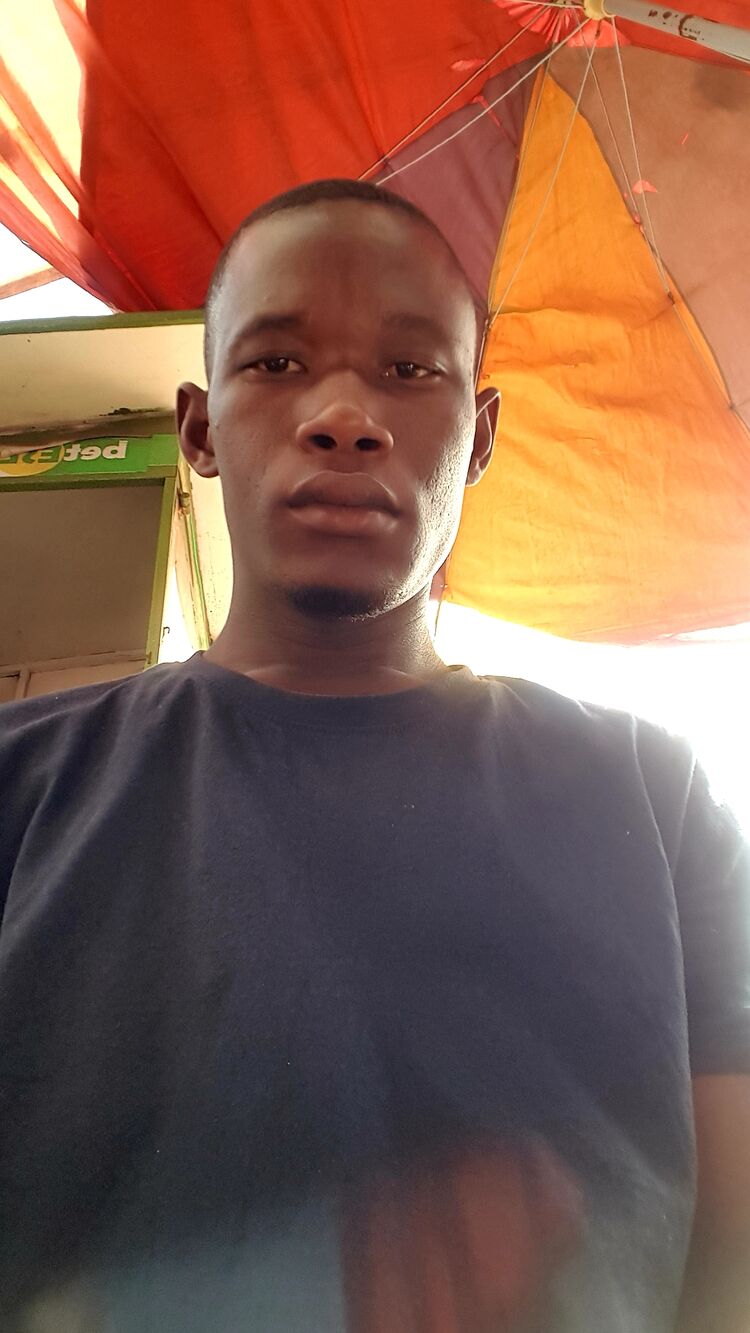  33886049  Lbrahim, 29 ,    