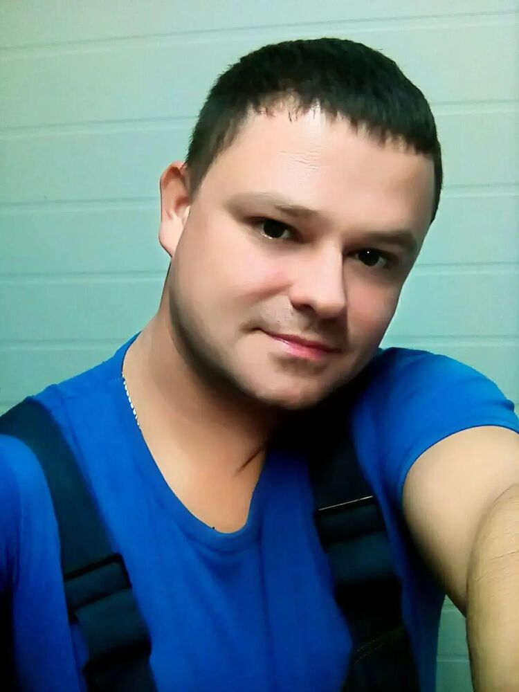  44528349  , 37 ,    