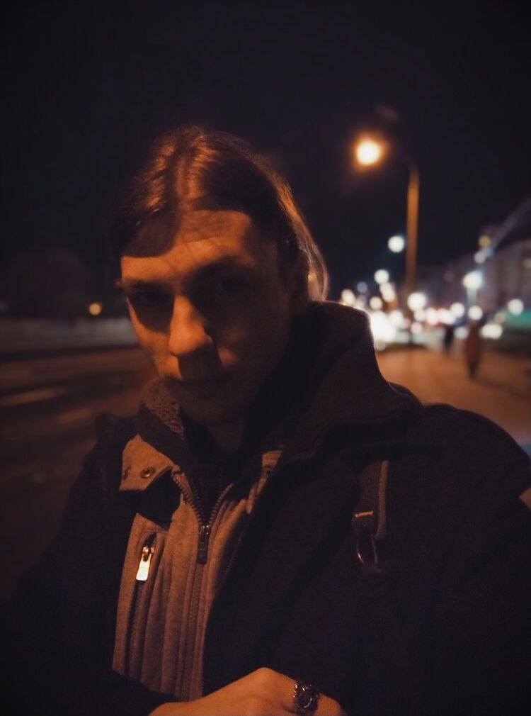  19359869  Nike, 31 ,    