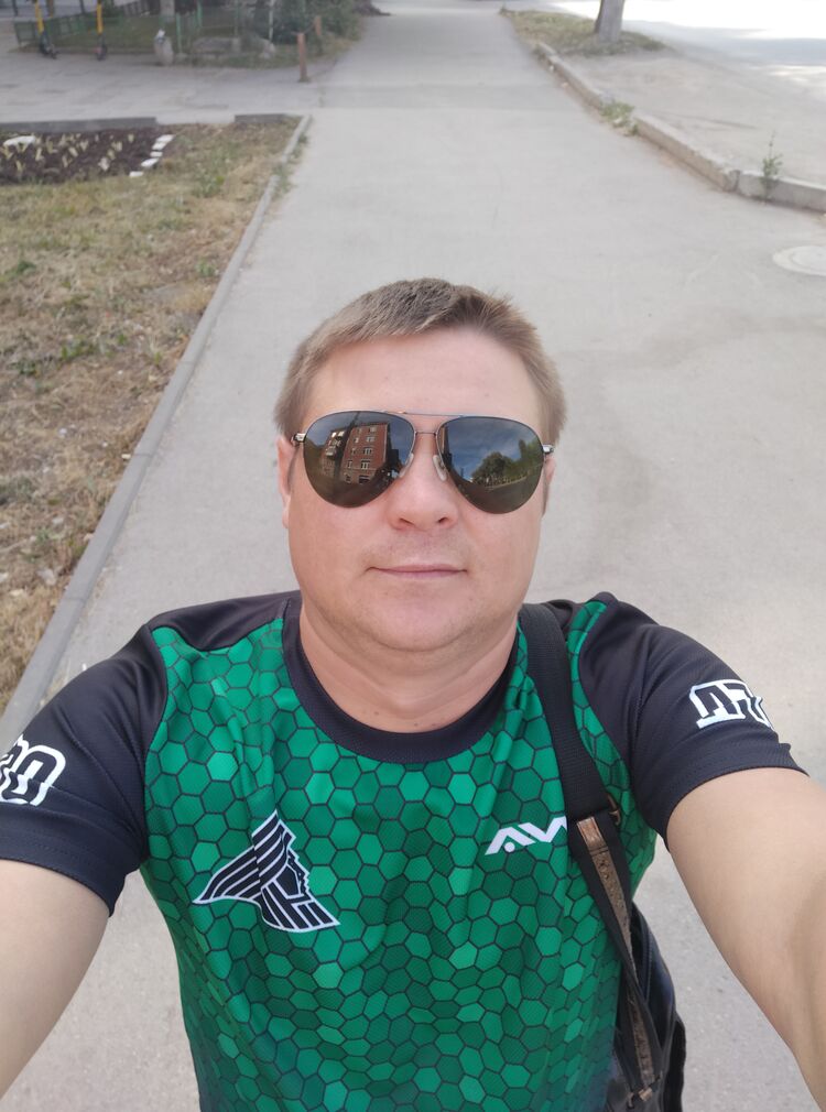  ,   Alex, 32 ,   ,   , c , 