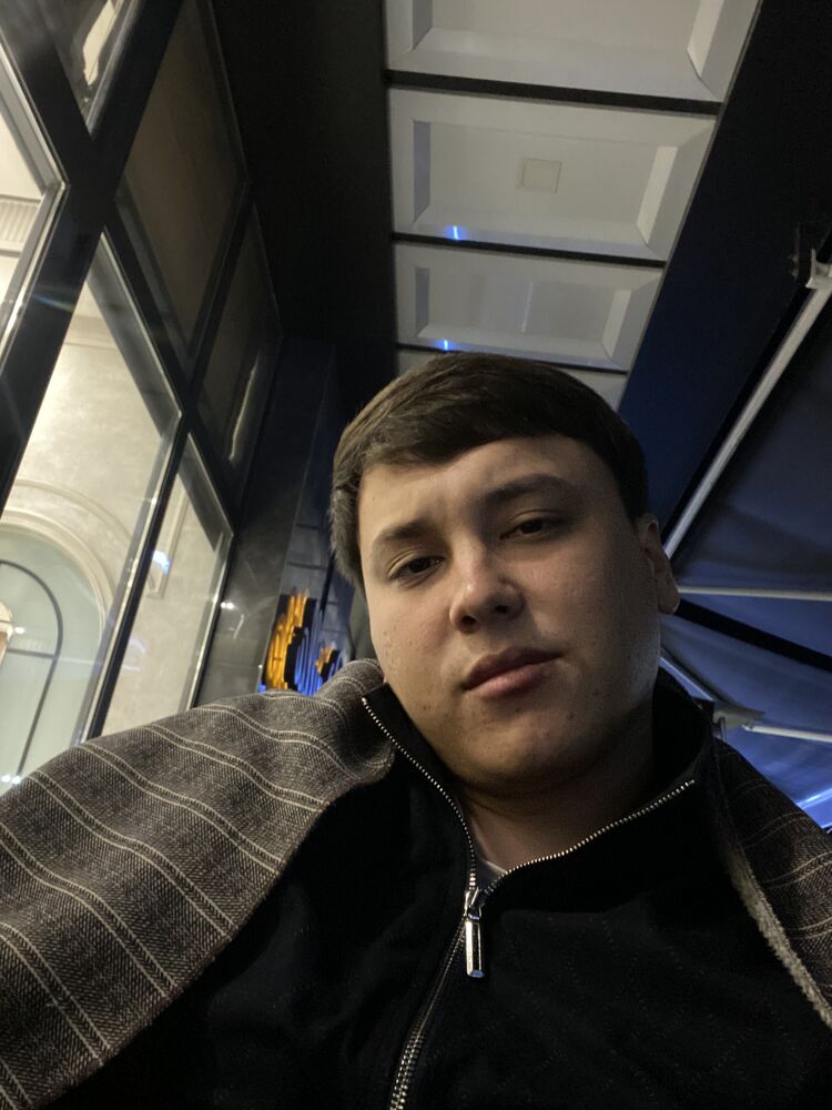  52760239  Asadbek, 24 ,    -