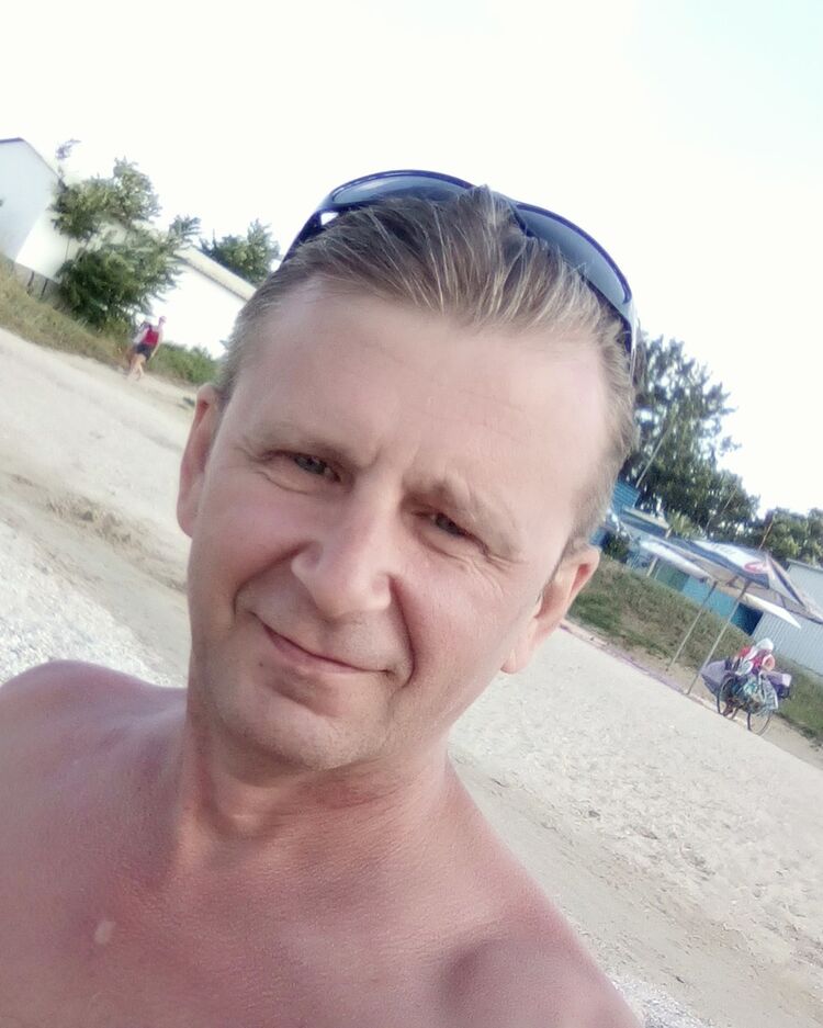  17365609  , 53 ,    
