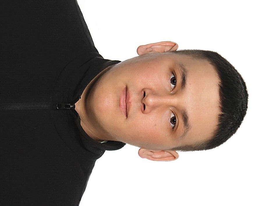  52146829  Yury, 28 ,    