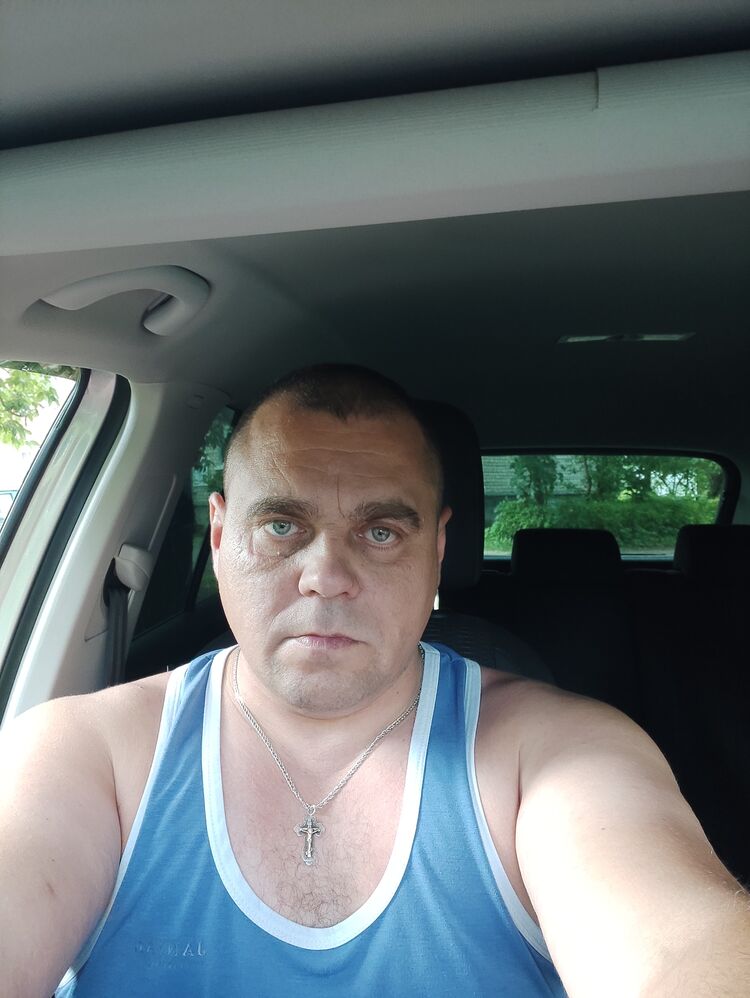  52774959  , 40 ,    