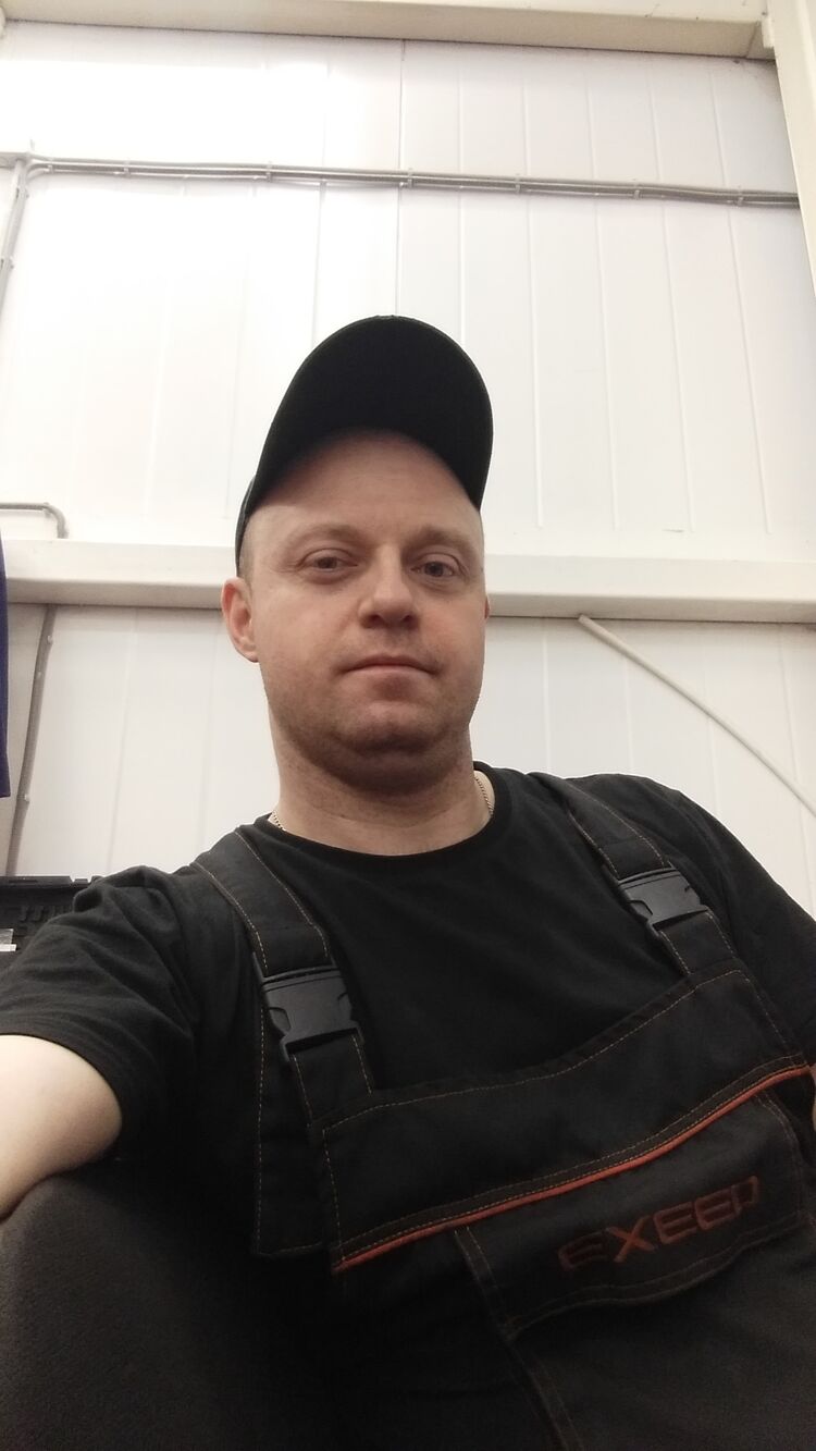  46181309  , 39 ,    