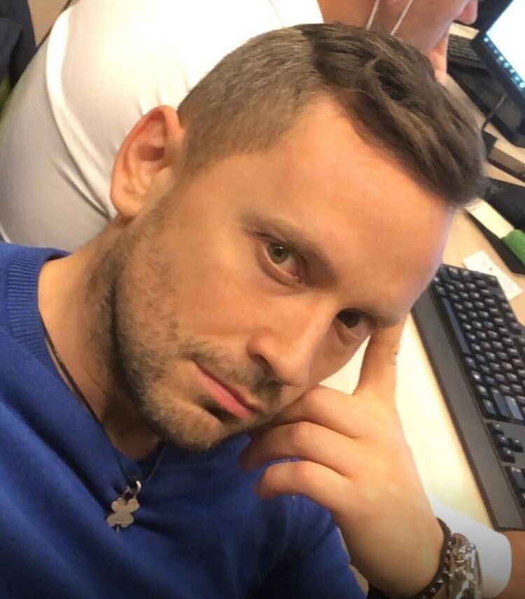 ,   , 40 ,   c 