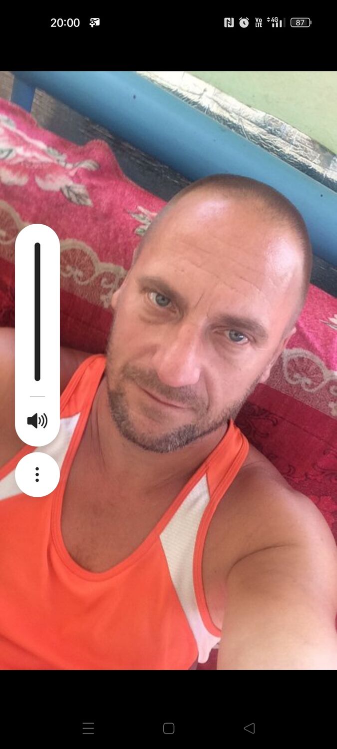  ,   Pavel, 44 ,   ,   , c 