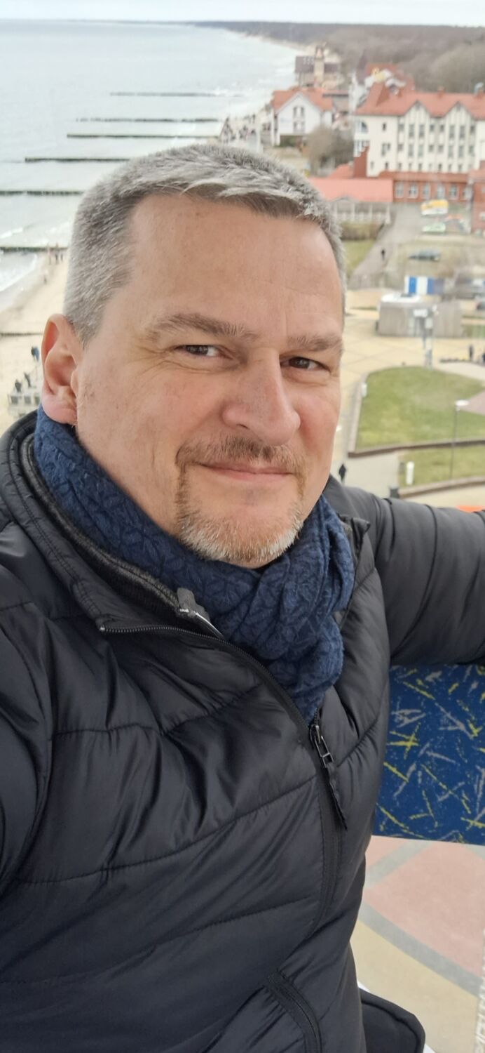  ,   Albert, 48 ,   ,   , c , 