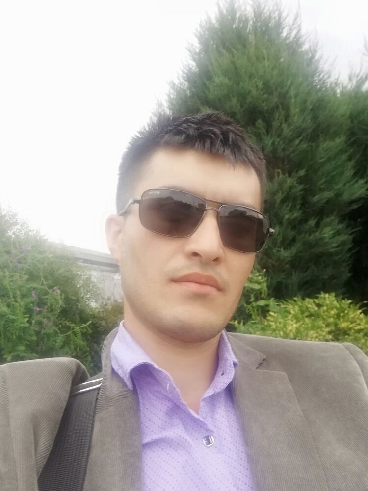 ,   Klounzertxxx, 27 ,     , c 