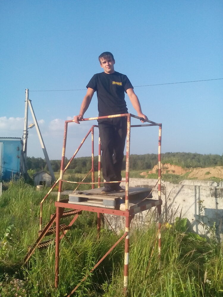  9857139  , 37 ,    