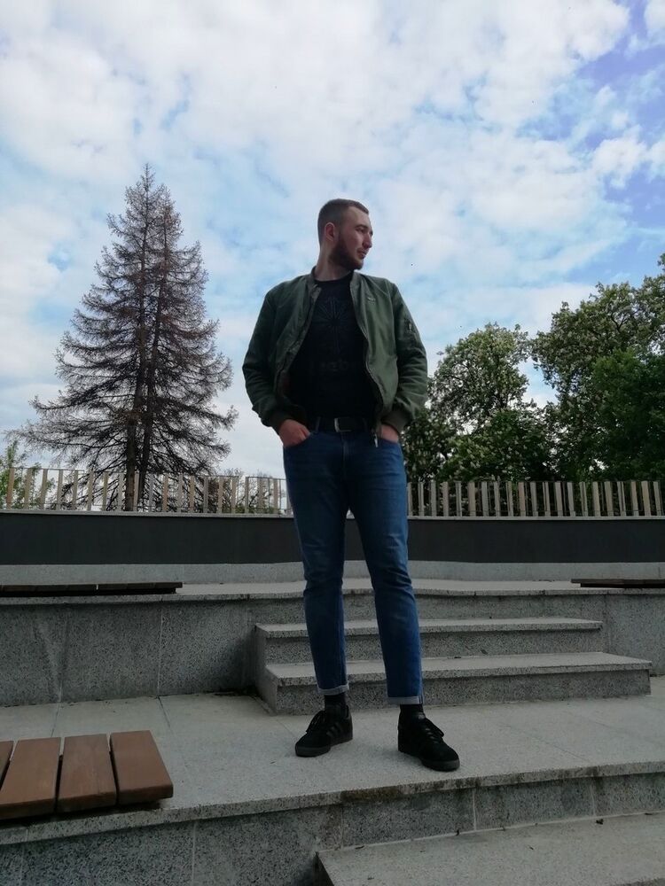  ,   , 28 ,   