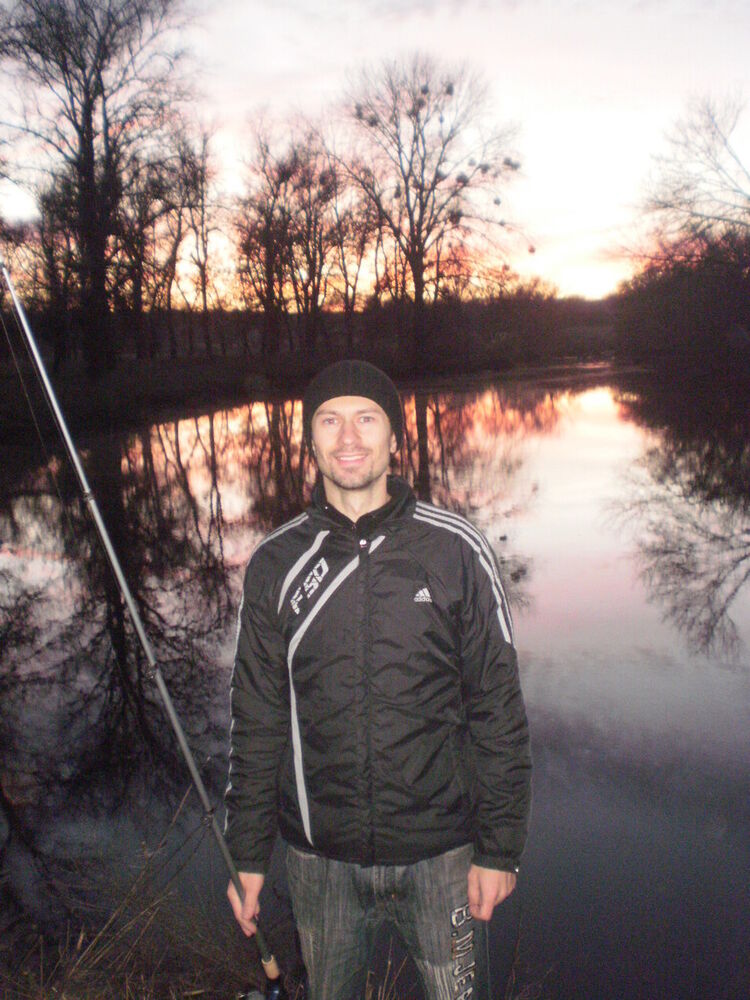  ,   Alex, 39 ,   ,   , c 