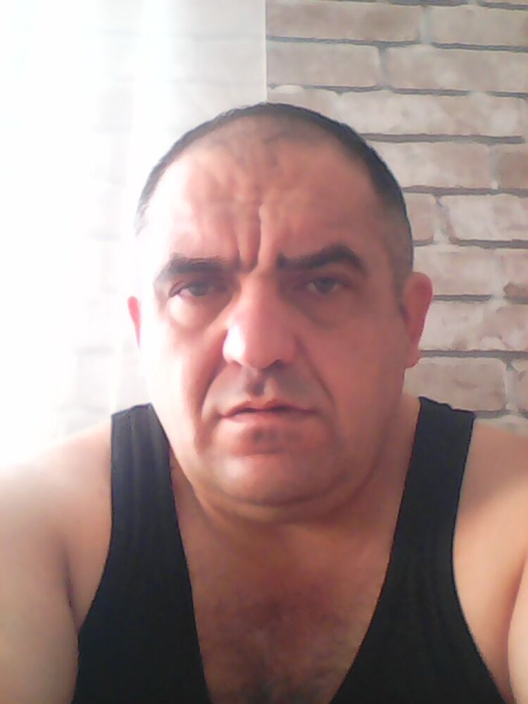  ,   Armen, 49 ,   ,   , c 