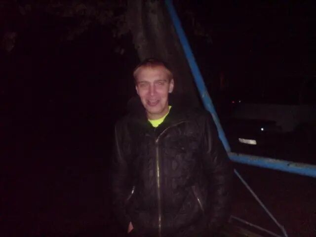  ,   Anton, 39 ,   ,   