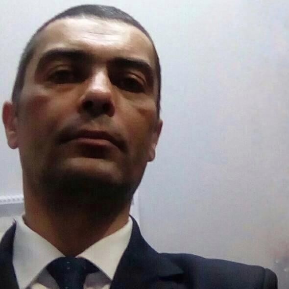  54134619  Vitajik, 44 ,    